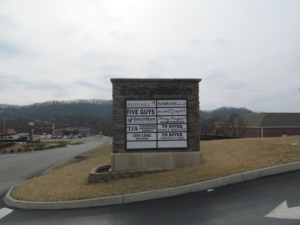 7545 Barnett Way, Powell, TN 37849